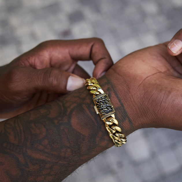 Flash for Your Wrist: Men's Cuban Link Bracelet Style Guide