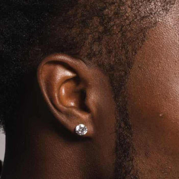 14k Round Cut Diamond Earrings - Pair