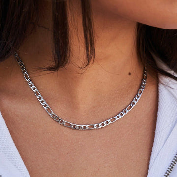 Figaro Link Necklace in White Gold - 4mm