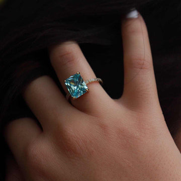 Cocktail Ring in Blue
